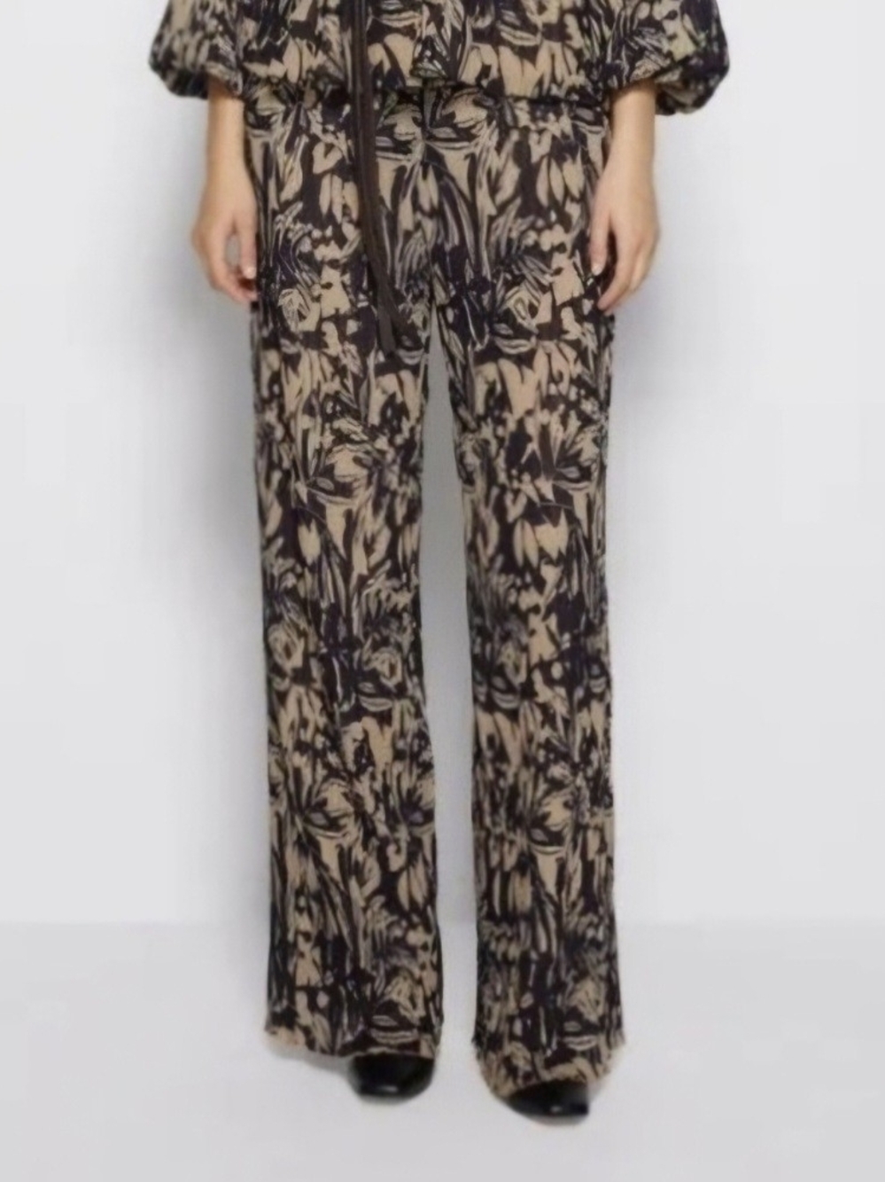 NWT SIMKHAI Wide-Leg Floral Print Tie Pants in Tan and Black, SMALL